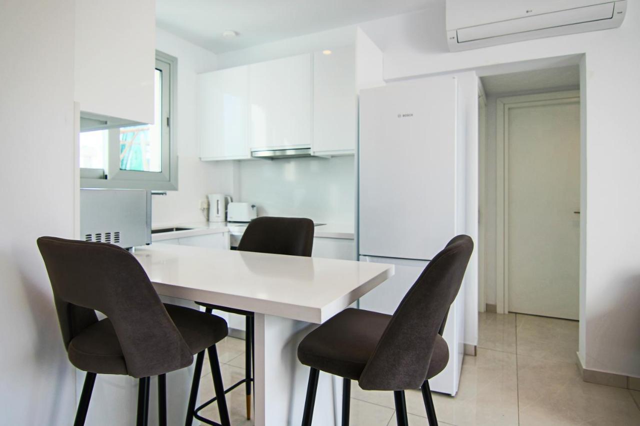 Phaedrus Living - Seaside Executive Flat Harbour 202 Apartment Paphos Luaran gambar